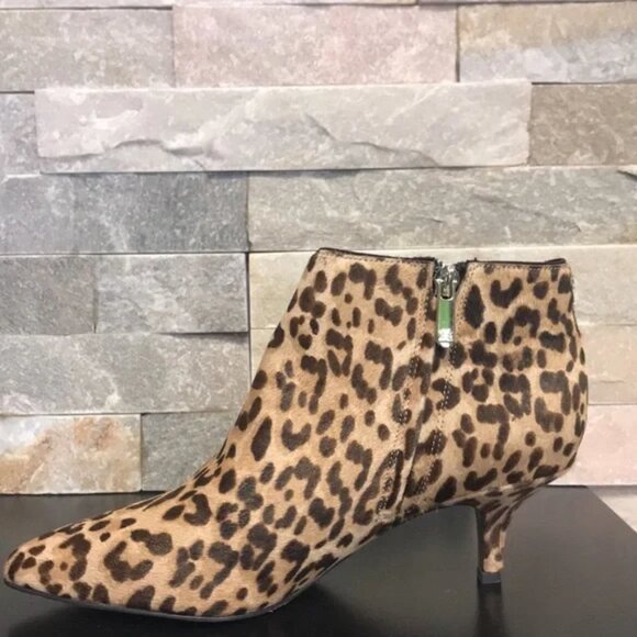 SAM EDELMAN Kadison Pointed Toe Kitten Heel Genuine Calf Hair Bootie In Leopard - Picture 4 of 6